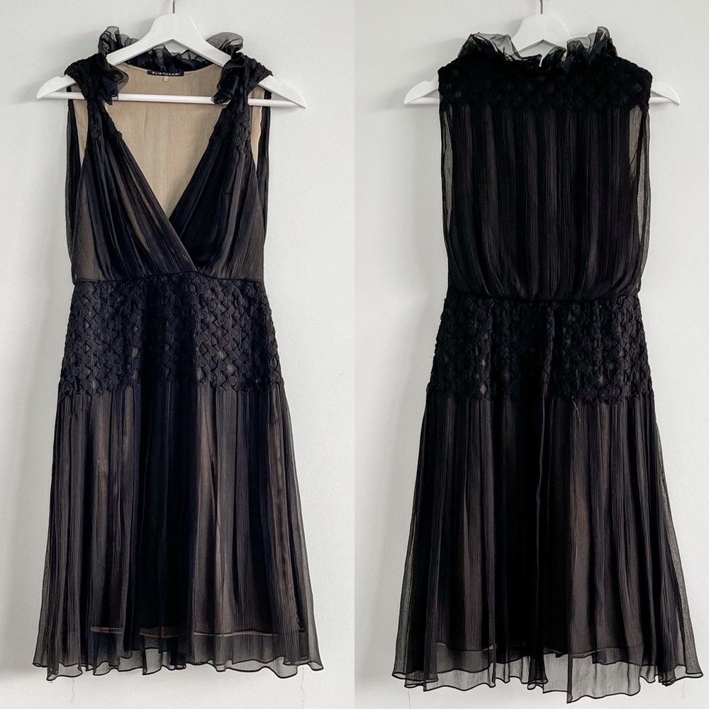 Elie Tahari 100% Silk Black Tan Smocked Waist V Neck Dress Size 2